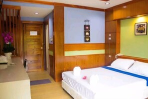 Room - T.W. Sea View Hotel (Tha Sala)
