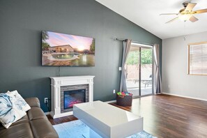 Smart TV, fireplace, offices