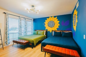 5 bedrooms, iron/ironing board, WiFi, bed sheets