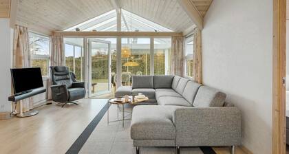 4 bedroom stunning home in Hadsund