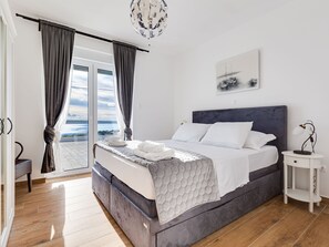 3 habitaciones, tabla de planchar con plancha y wifi 