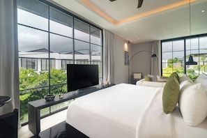 Luxury Villa | 6 bedrooms, pillowtop beds, desk, laptop workspace - CARPEDIEM VILLA BALI operated by Villa Nila (Canggu)
