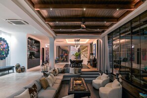 Luxury-Villa | Grundriss