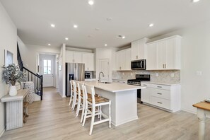 Fridge, microwave, oven, stovetop - Bright & Spacious Millville Home (Millville)