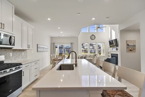 Fridge, microwave, oven, stovetop - Bright & Spacious Millville Home (Millville)