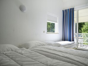 6 bedrooms, WiFi - Ellersinghuis by Interhome (Vlagtwedde)
