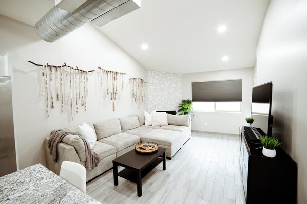 Téléviseur connecté, écran d’ordinateur