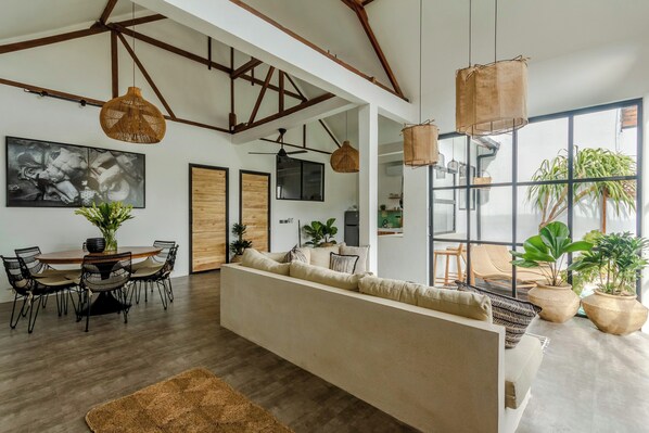 Interior - Casa Leone (Canggu)