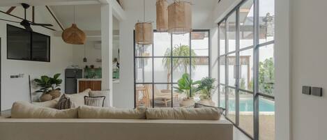 Villa, 2 habitaciones, patio | Zona de estar