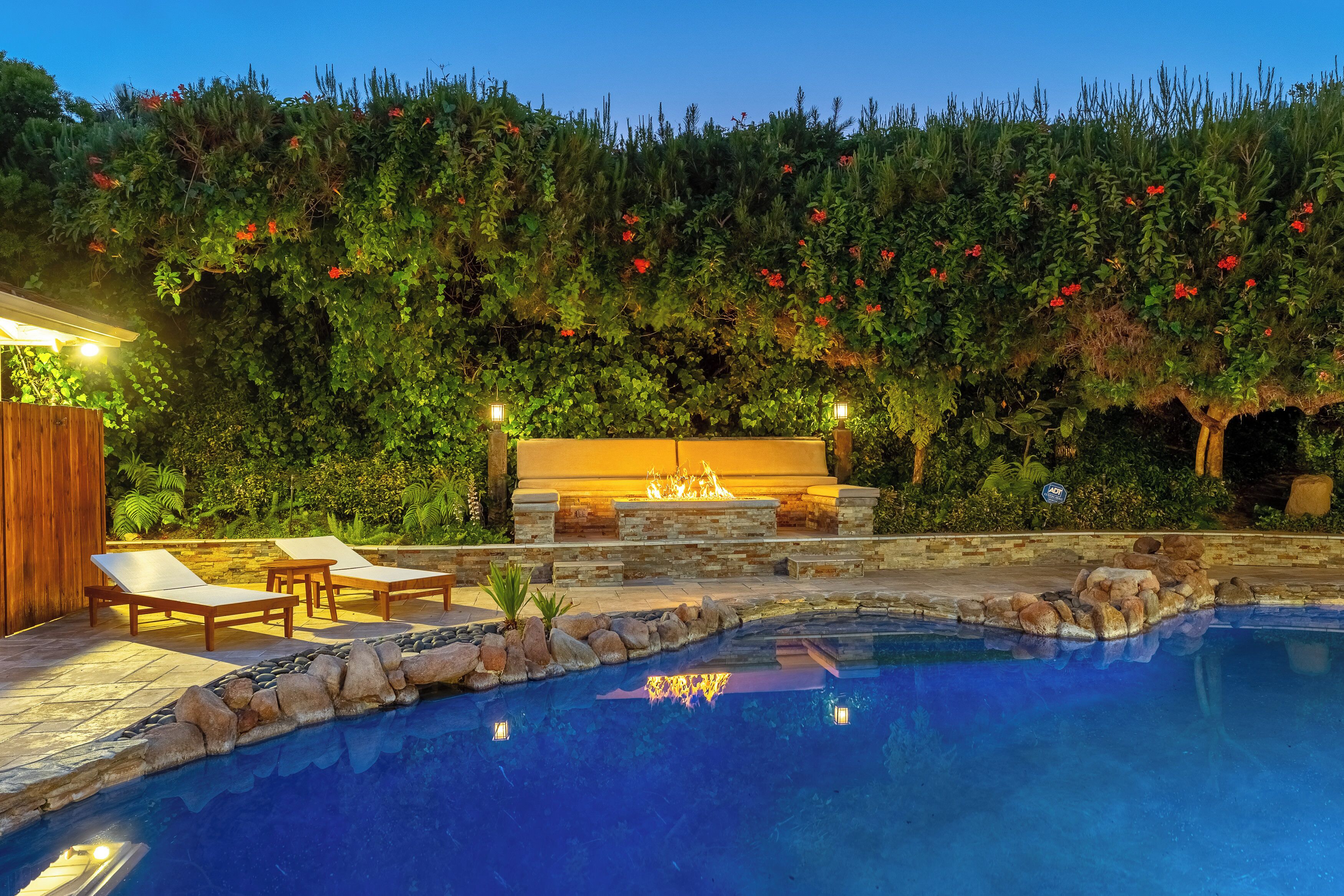 3BR Malibu Oasis with Pool