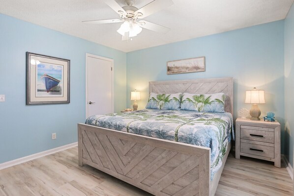 2 bedrooms, desk, iron/ironing board, travel crib