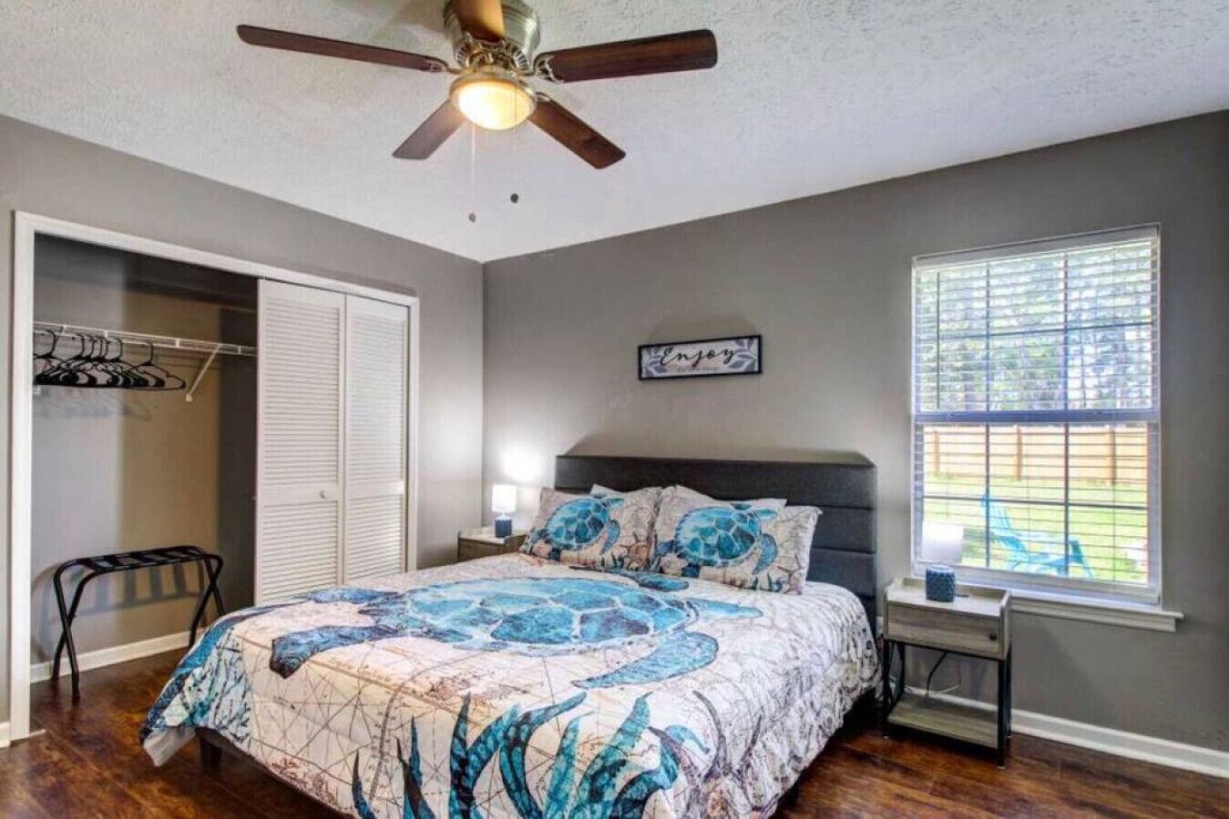 3 Schlafzimmer, Schreibtisch, Bügeleisen/Bügelbrett, kostenloses WLAN