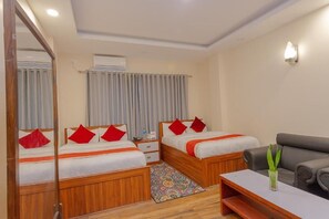 Schreibtisch, kostenloses WLAN