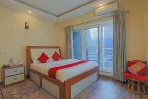 Bureau, accès au Wi-Fi (inclus)