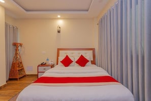 Desk, free WiFi - Hotel Tiktok (Kathmandu)
