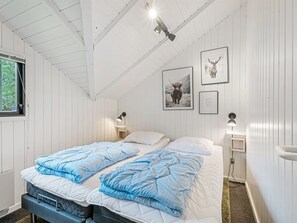 3 bedrooms, Internet