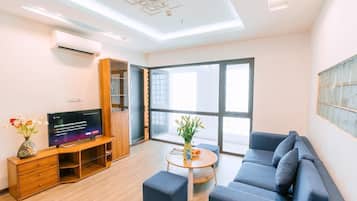 Deluxe Apartment | Living area