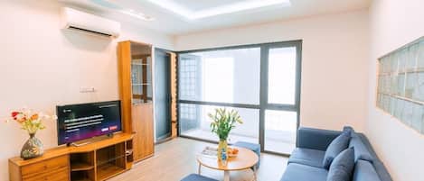 Deluxe Apartment | Living area