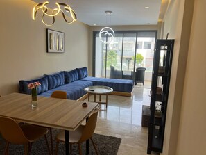 Living area - Cozy 2-bedroom apartment in peaceful Tamaris with WiFi, AC (Tamaris)
