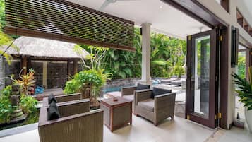 TV màn hình phẳng