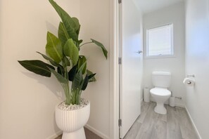 Shower, hair dryer - Tranquil Retreat in Red Beach (Red Beach)