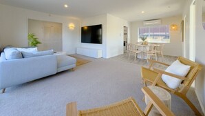 تلفزيون ذكي