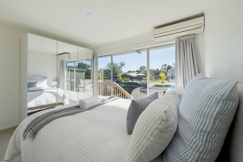 Tranquil Retreat in Red Beach