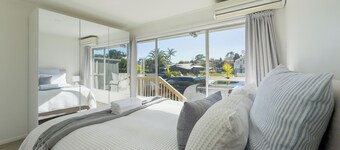 Tranquil Retreat in Red Beach