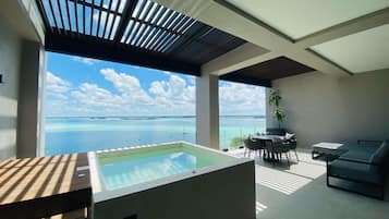 Master Suite with Private Heated Pool. | 1 bedroom, premium bedding, down duvets, minibar