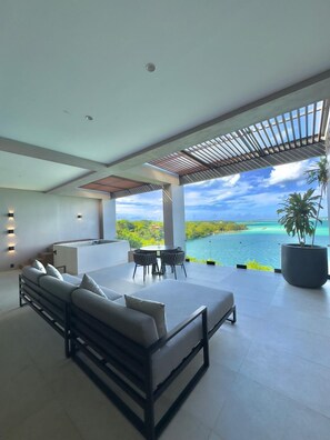 デラックス スイート | テラス / パティオ