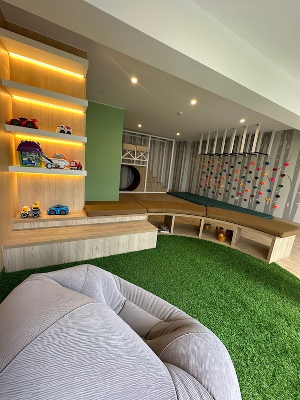 Children’s area - 5 guests- 3 bedrooms - 4 beds - 2 bathrooms - Zona Céntrica in Pueblo Libre (Pueblo Libre)