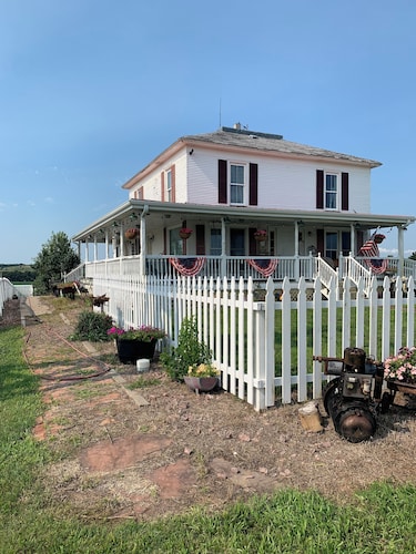 Sears & Robuck Home on the Range!
Where the deer graze and the windmills turn.