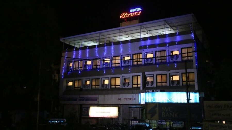 Hotel Girnar