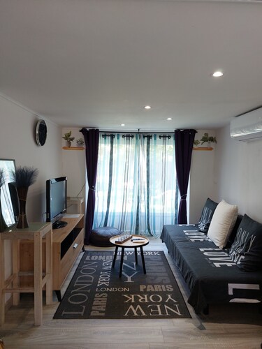 Le petit Jules - Appartement cosy RDC, jardin & clim, Agen sud, proche ENAP