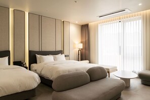 In-room safe, blackout drapes, soundproofing, free WiFi - Daegu Suseong The Arco Hotel Lions Park (Daegu)