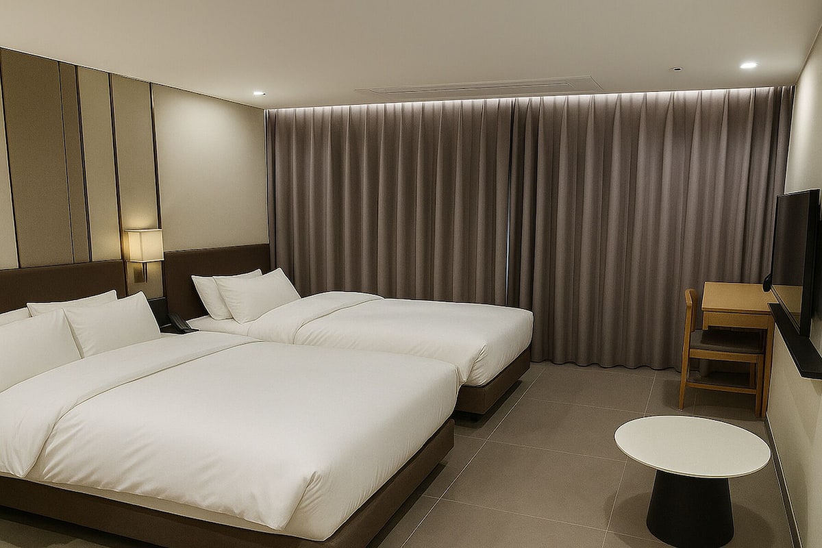 Caja fuerte, cortinas opacas, sistema de insonorización y wifi gratis