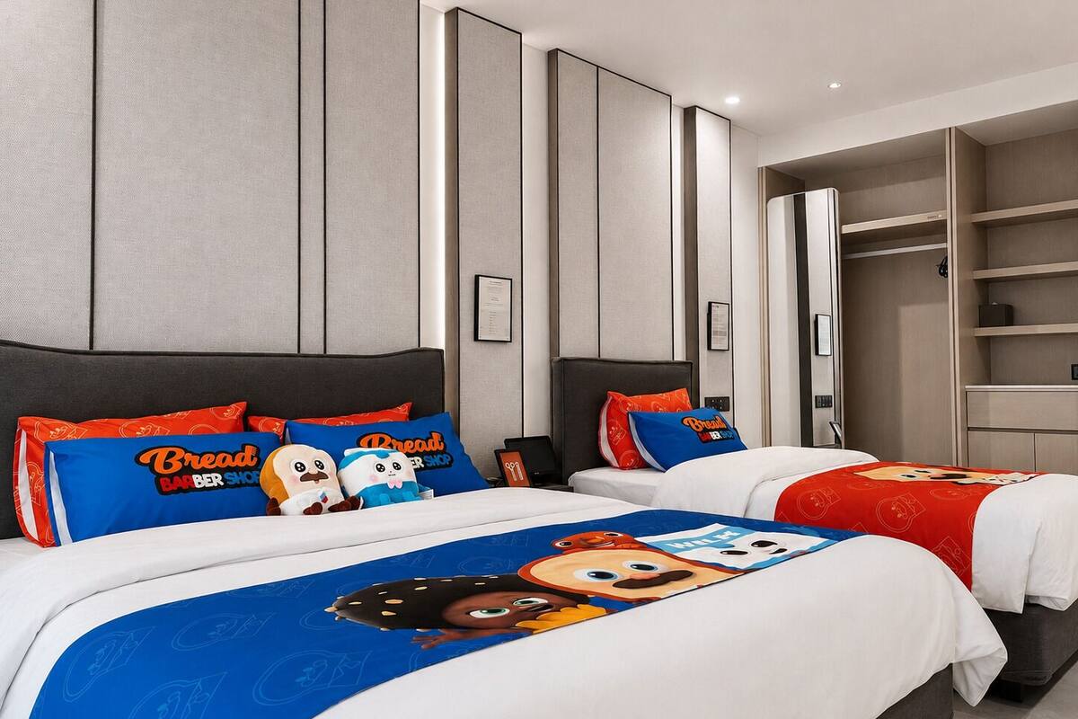 [Bread Barbershop Kids Room PKG] Premier Family Twin Room | 房內夾萬、遮光窗簾/窗簾、隔音、免費 Wi-Fi