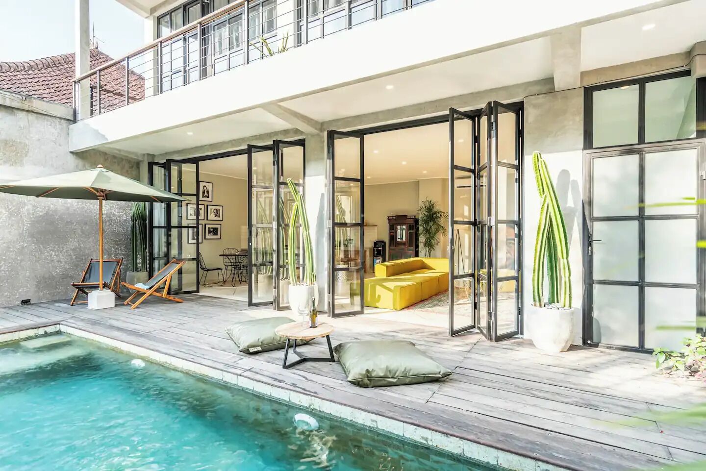 Luxury Villa | Terrace/patio