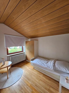 3 chambres, draps fournis