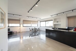 Interior - Acropolis Central Retreat with Stunning View (Athina)
