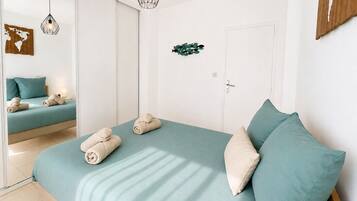 2 bedrooms, iron/ironing board, travel crib, free WiFi