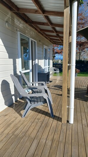 Outdoor dining - THE GUEST HOUSE- Awakeri area.
Boutique accommodation -affordable price. (Te Teko)