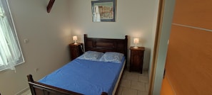 3 chambres, fer et planche à repasser, Wi-Fi