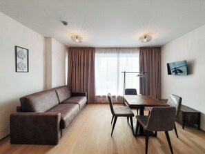 Apartment, 1 Queen Bed with Sofa bed, Non Smoking - easy flat Hyrtlgasse (Vienna)