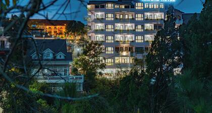 Nature Hotel - Le Hong Phong
