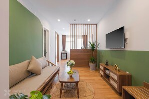 Suite, 1 Bedroom, Balcony | Minibar, in-room safe, individually decorated, individually furnished - Nature Hotel - Le Hong Phong (Da Lat)