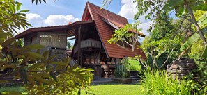 Deluxe House, Balcony, Hill View - Uma Nirmala aling-aling (Sukasada)