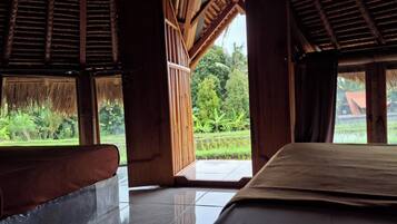 Standard Twin Room, Garden View | Garden view