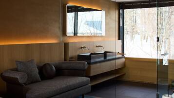 小木屋, 4 間臥室, 露台, 山景 | 4 間睡房、房內夾萬、免費 Wi-Fi、床單