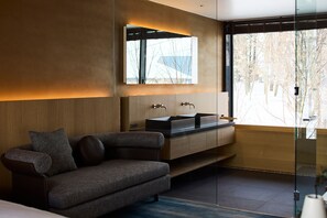 Chalet, 4 chambres, balcon, vue colline | 4 chambres, coffres-forts dans les chambres, Wi-Fi gratuit